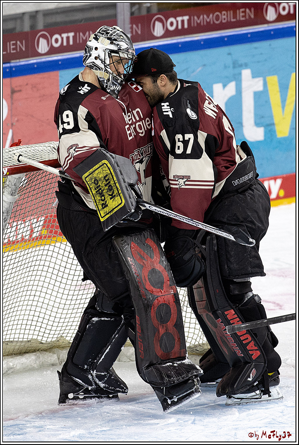 PENNY DEL;  Koelner Haie - Augsburger Panther; Koeln, 05.04.2021